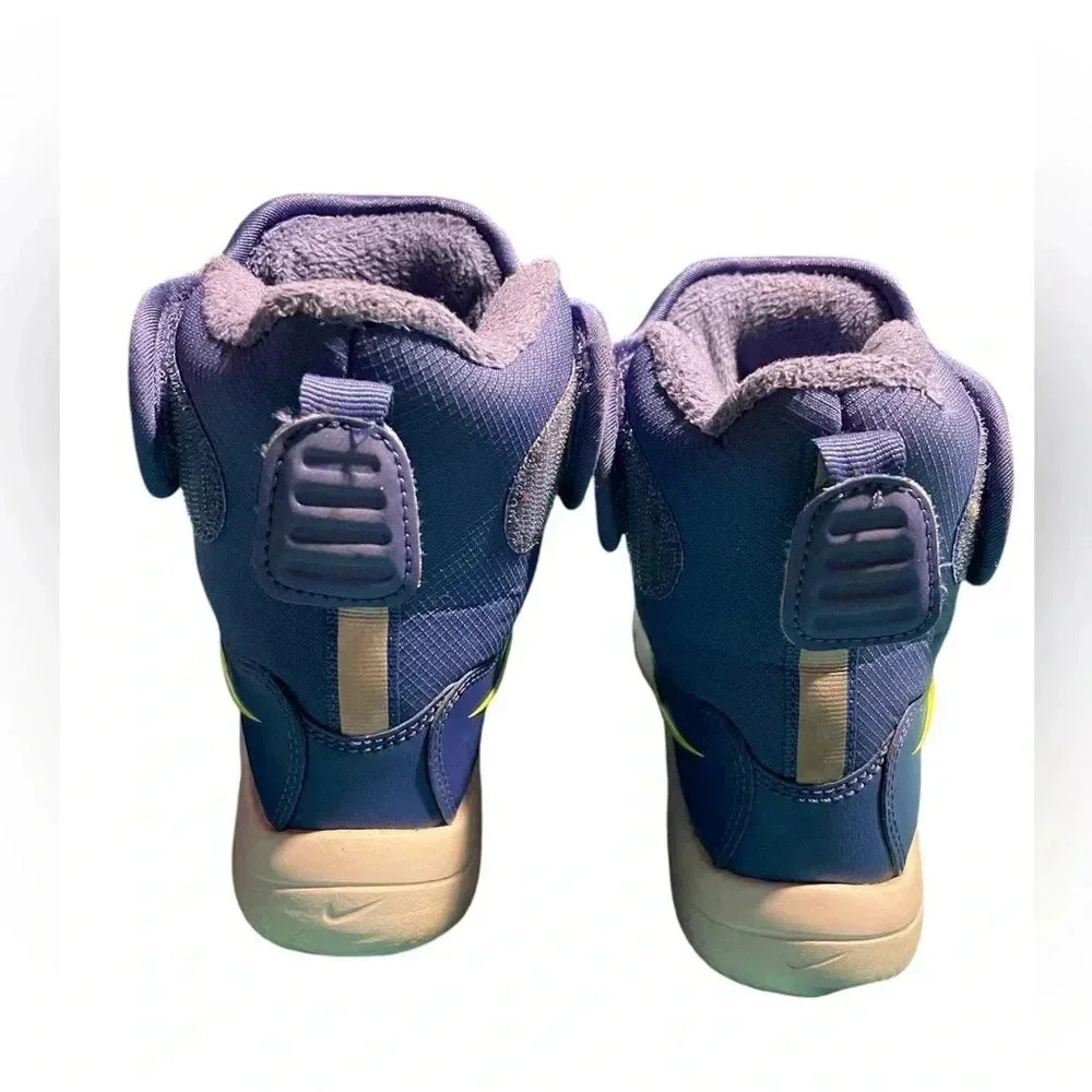 Nike kids Snow Boots - Picture 4 of 5